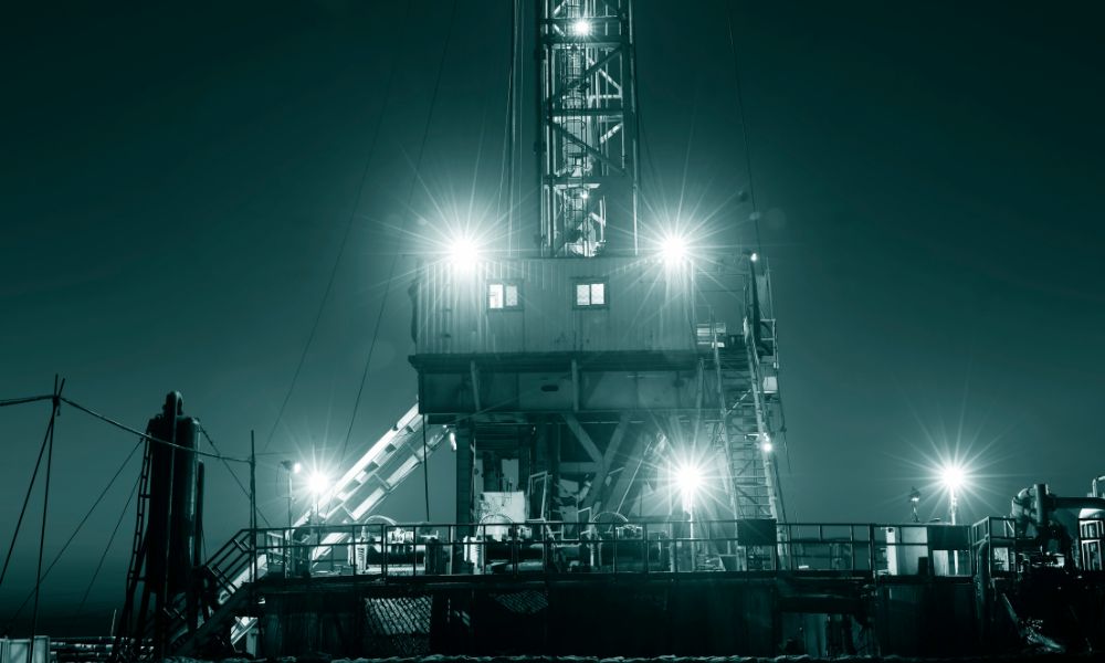3 Ways LED Lighting Improves Safety for Oilfield Operations